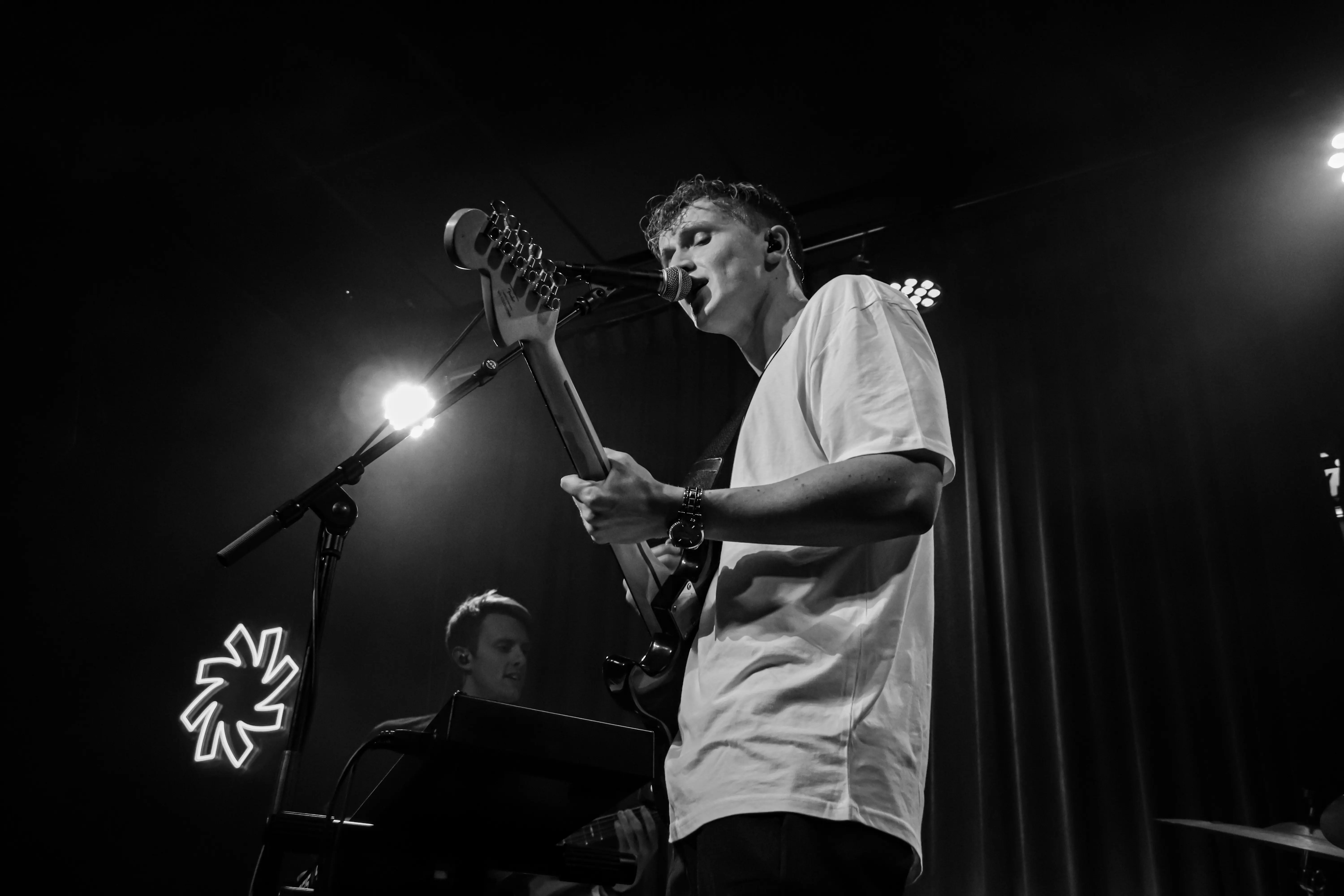 Chris Bates and bandmate